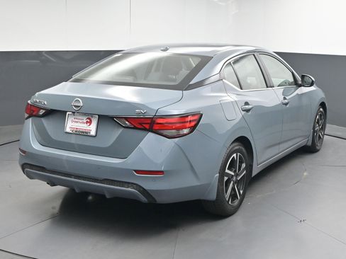 Used 2024 Nissan Sentra SV image 8