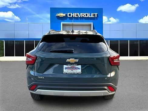 New 2026 Chevrolet Trax LT w/ LT Convenience Package image 4