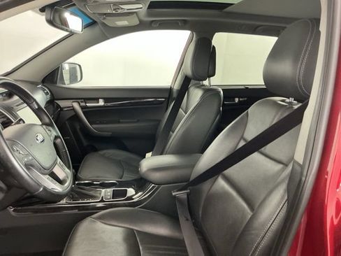 Used 2014 Kia Sorento SX w/ 3rd Row Package AWD/4WD image 14