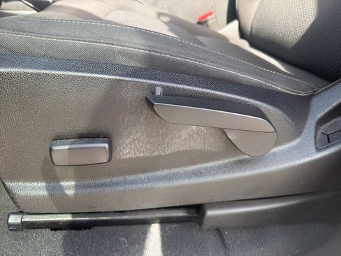 Used 2019 Chevrolet Colorado LT w/ LT Convenience Package image 15