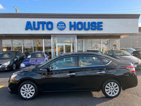 Used 2013 Nissan Sentra S image 8