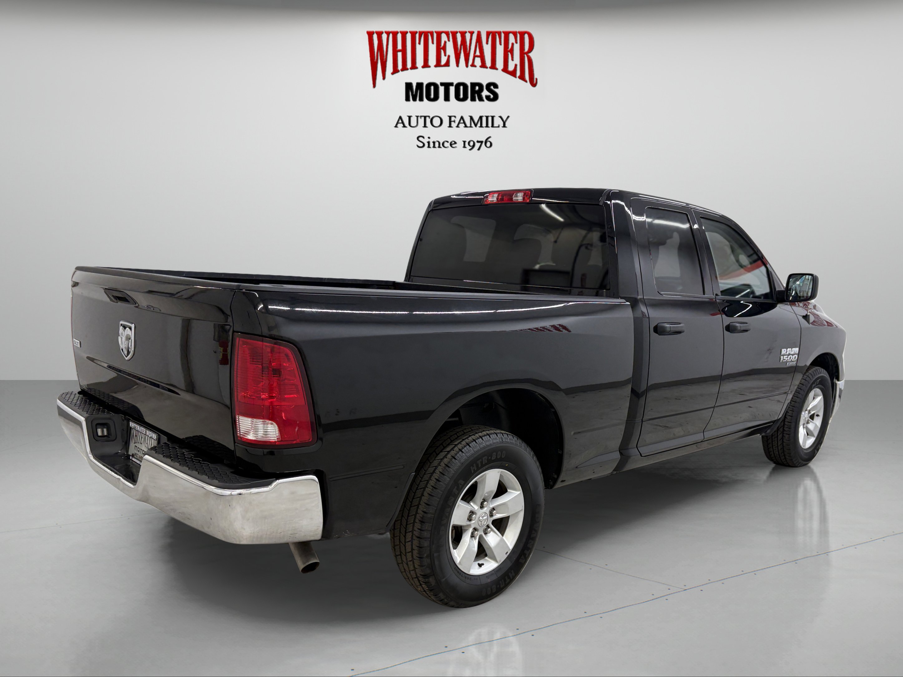Used 2024 RAM 1500 Classic SLT RWD image 4