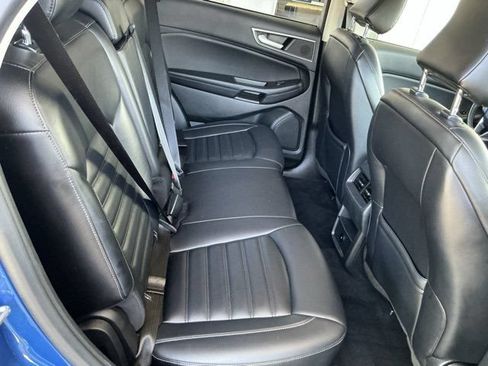 Used 2023 Ford Edge SEL AWD/4WD image 18