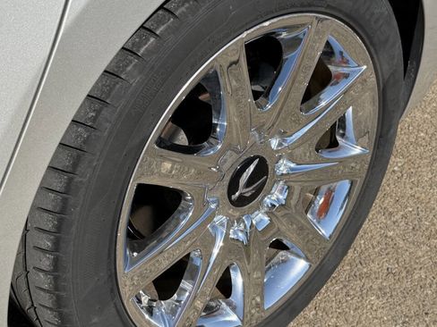 Used 2012 Hyundai Equus Signature image 27