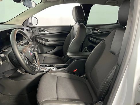 Used 2025 Buick Encore GX Preferred image 20
