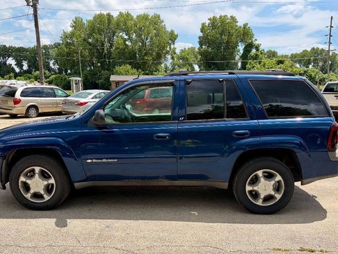 Used 2004 Chevrolet TrailBlazer LT w/ LT Package 1 AWD/4WD image 7