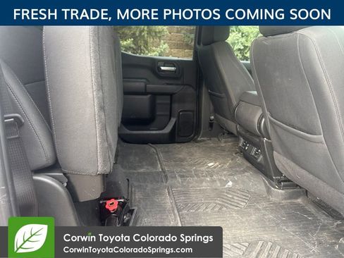 Used 2024 Chevrolet Silverado 1500 Custom Trail Boss w/ LPO, Dark Essentials Package AWD/4WD image 7