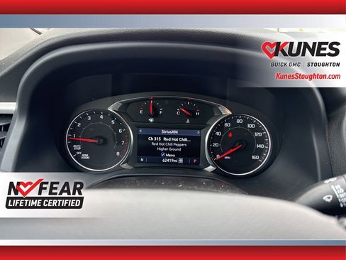 Used 2023 GMC Acadia SLT image 28