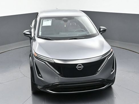 Used 2023 Nissan Ariya AWD image 45