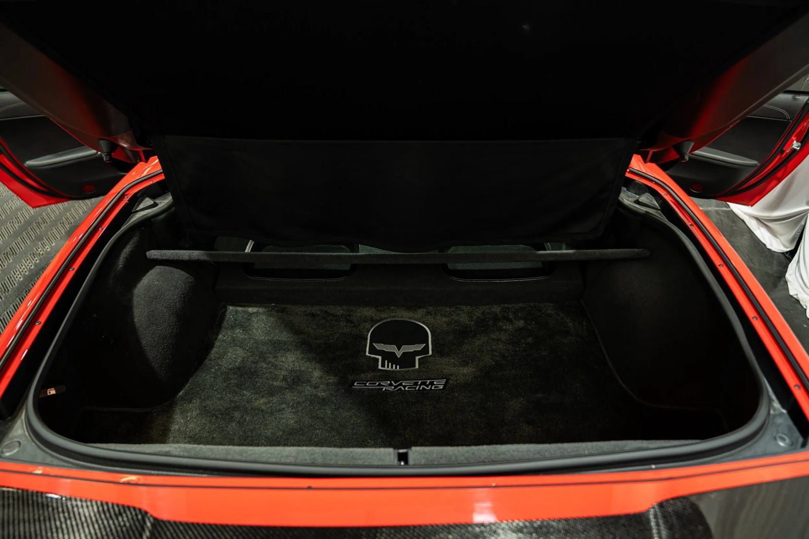 Used 2010 Chevrolet Corvette ZR1 w/ Preferred Equipment Group RWD image 13