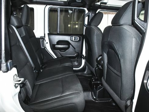 Used 2020 Jeep Wrangler Unlimited Sport AWD/4WD image 44