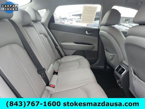 Used 2018 Kia Optima EX image 23
