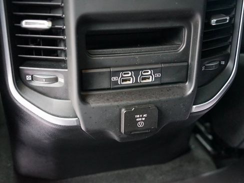 Used 2021 RAM 1500 Big Horn image 8