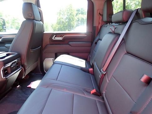 Used 2025 GMC Sierra 2500 Denali w/ LPO, GMC Protection Package AWD/4WD image 11
