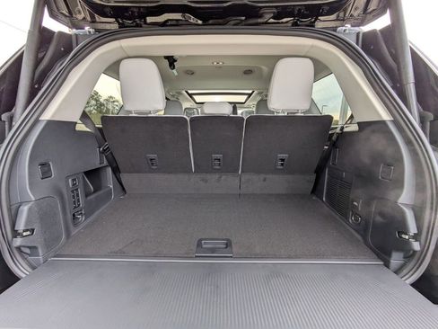 New 2026 Ford Expedition Platinum w/ Driver's Package image 12