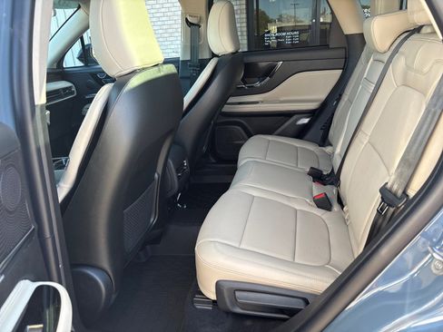 New 2026 Lincoln Corsair Reserve image 4