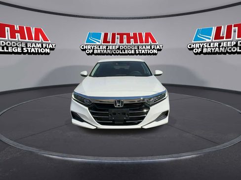 Used 2021 Honda Accord LX image 3