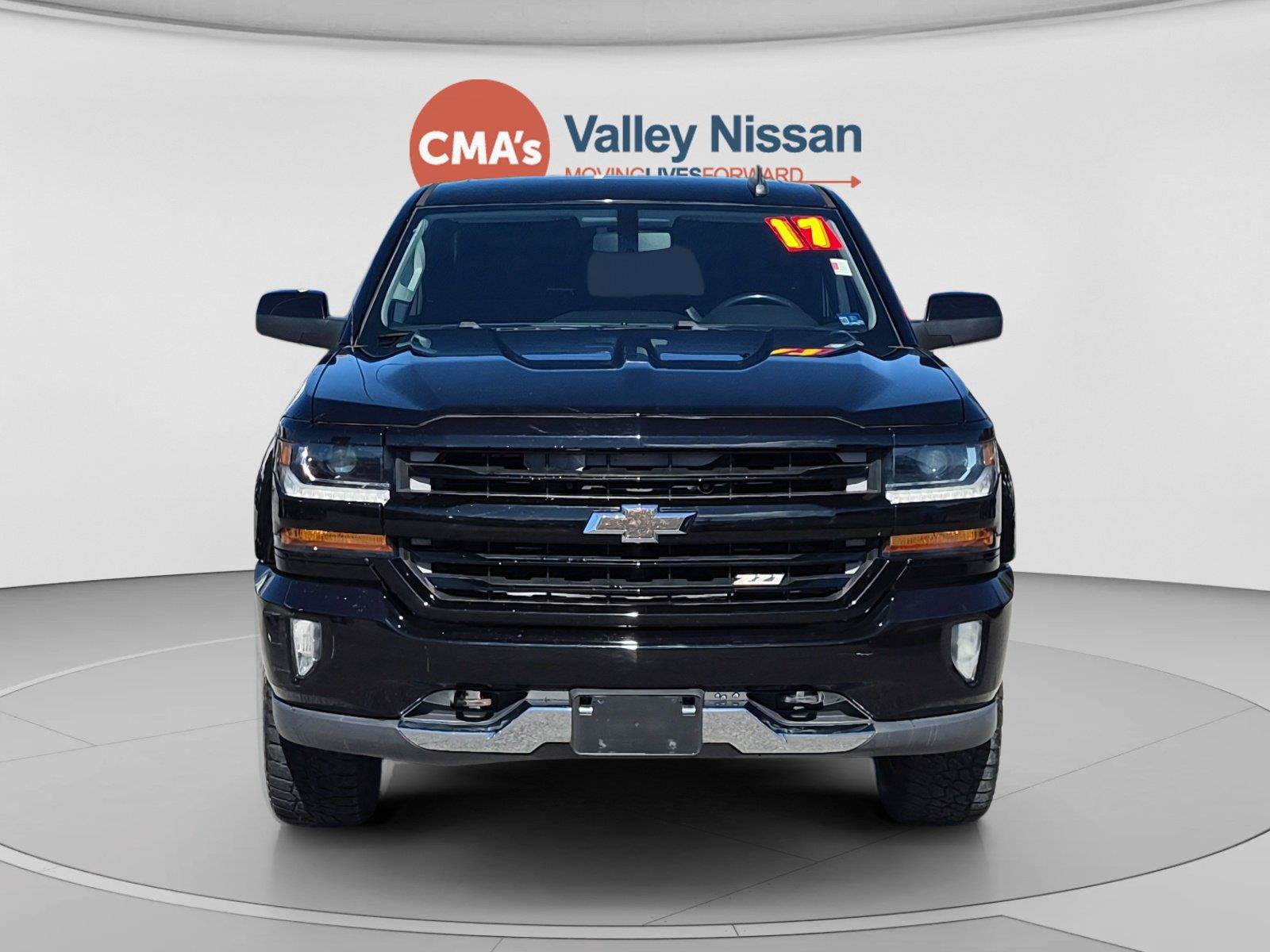 Used 2017 Chevrolet Silverado 1500 LT AWD/4WD image 8