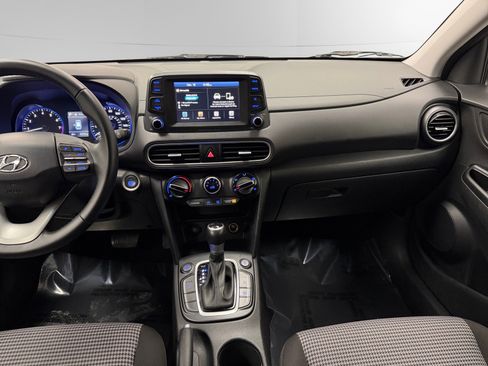 Used 2020 Hyundai Kona SEL image 11