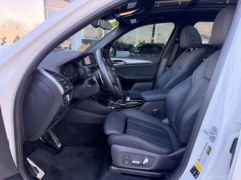 Used 2021 BMW X3 xDrive30i w/ M Sport Package image 11