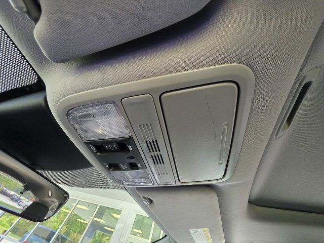 Used 2021 Honda Odyssey EX-L image 31