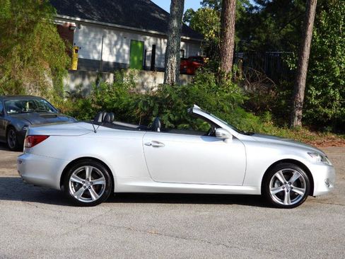 Used 2012 Lexus IS 250C image 20