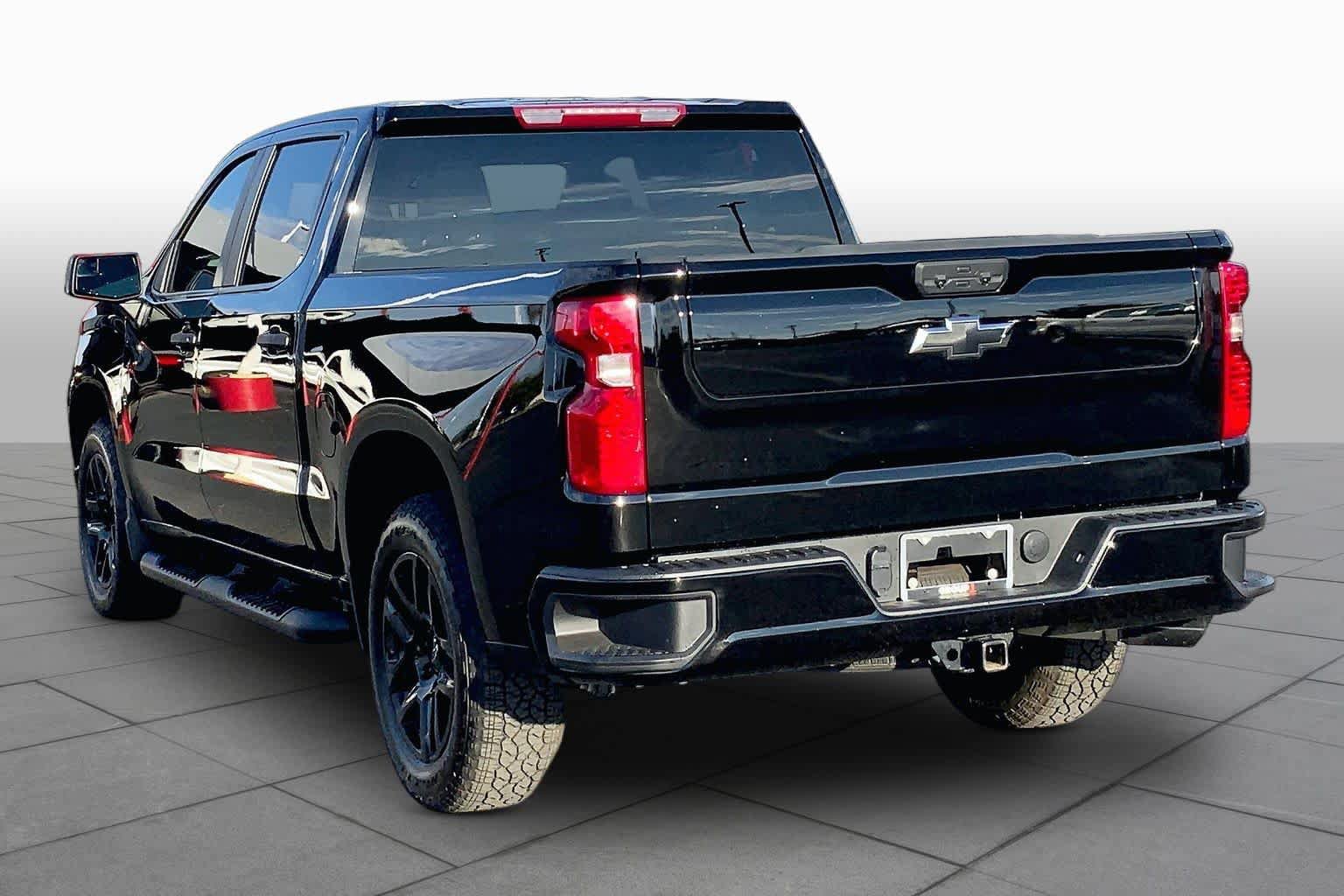 Used 2026 Chevrolet Silverado 1500 Custom w/ Turbomax Blackout Package AWD/4WD image 12