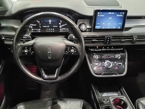 Used 2022 Lincoln Corsair AWD w/ Premium Package image 22