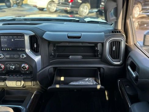 Used 2021 GMC Sierra 1500 Elevation w/ Preferred Package image 33