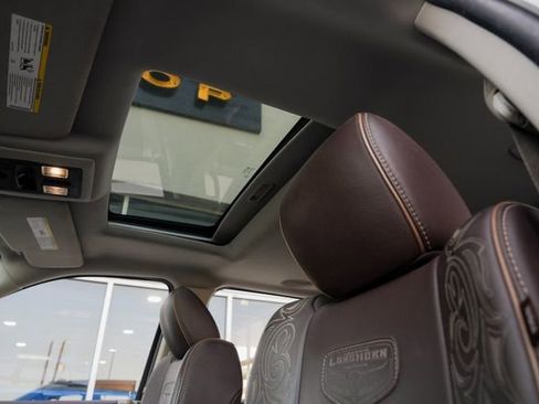 Used 2016 RAM 3500 Laramie Longhorn image 24