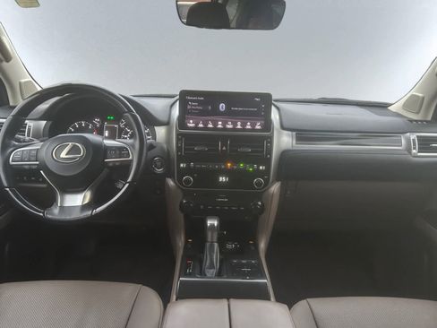 Used 2023 Lexus GX 460 Premium w/ Premium Package image 6