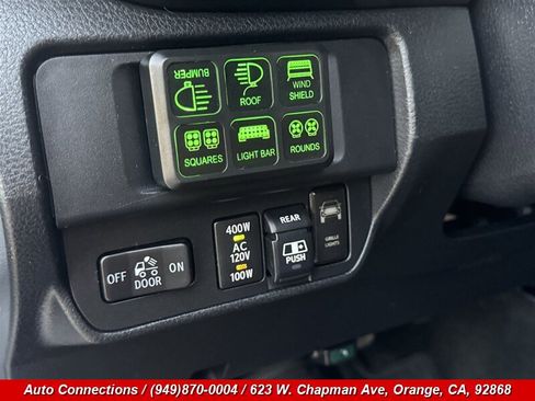 Used 2017 Toyota Tacoma TRD Off-Road w/ Tow Package image 19