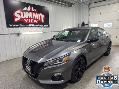 Used 2022 Nissan Altima 2.5 SR w/ Midnight Edition Package
