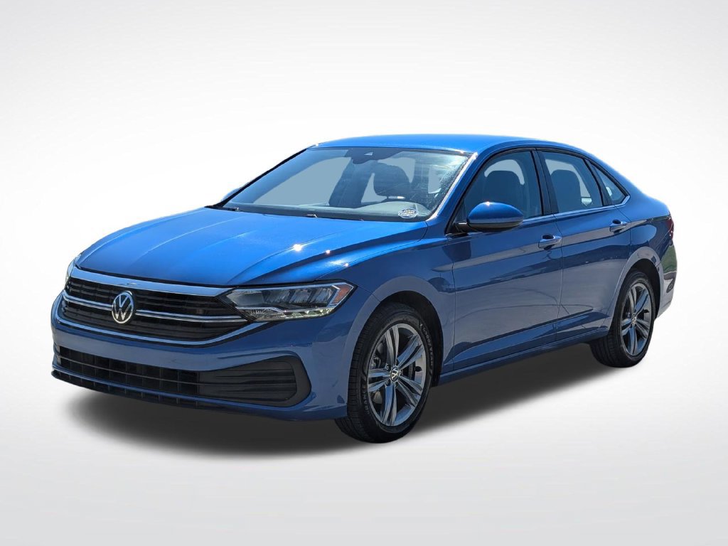 Used 2024 Volkswagen Jetta SE FWD image 5