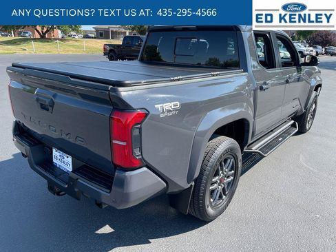 Used 2024 Toyota Tacoma TRD Sport w/ TRD Sport Upgrade Package AWD/4WD image 29