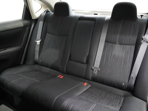 Used 2017 Nissan Sentra SV FWD image 29