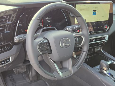 New 2026 Lexus RX 350 FWD image 10