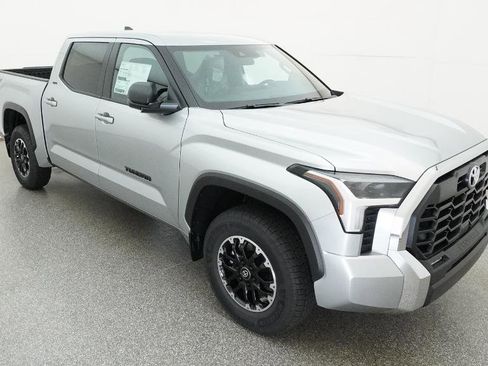 New 2026 Toyota Tundra SR5 AWD/4WD image 16