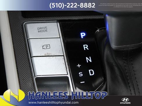 Used 2023 Hyundai Elantra Limited image 22