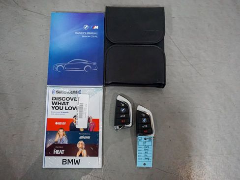 Used 2023 BMW M4 CSL RWD image 96