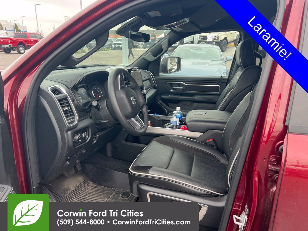 Used 2025 RAM 1500 Laramie AWD/4WD image 2