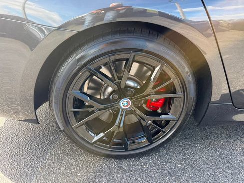 Used 2023 BMW M550i xDrive AWD/4WD image 37