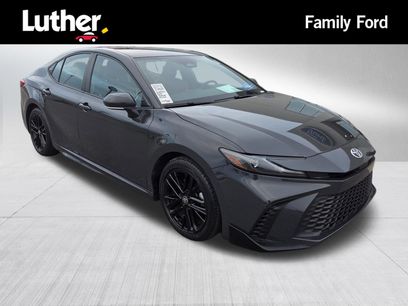 Used 2025 Toyota Camry SE