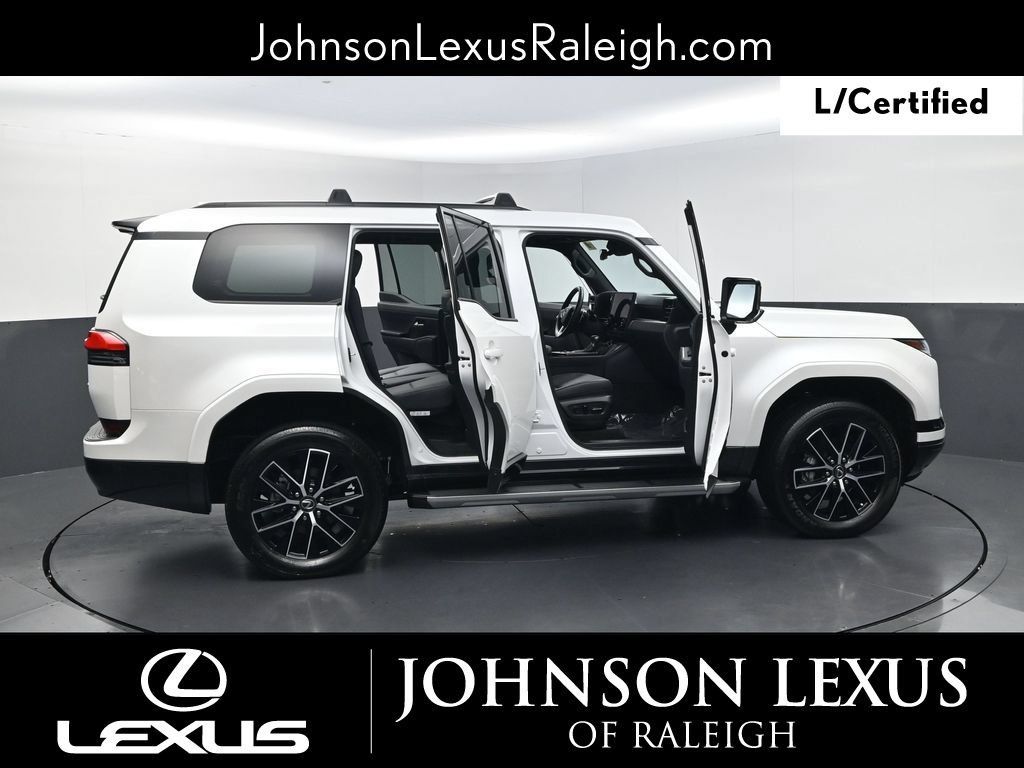 Certified 2024 Lexus GX 550 w/ Accessory Package (Z1) AWD/4WD image 33