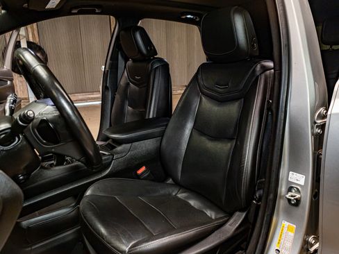 Used 2020 Cadillac XT5 Premium Luxury image 19