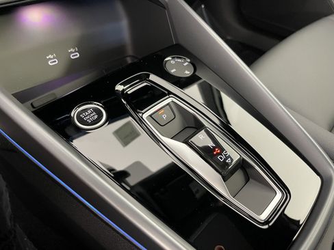 New 2025 Audi A3 2.0T Premium image 32
