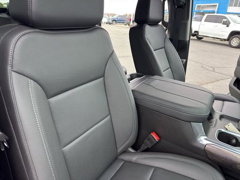 Used 2025 Chevrolet Silverado 1500 LTZ w/ Z71 Off-Road Package image 31