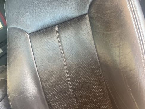 Used 2014 Ford F250 Lariat w/ Lariat Interior Package image 18