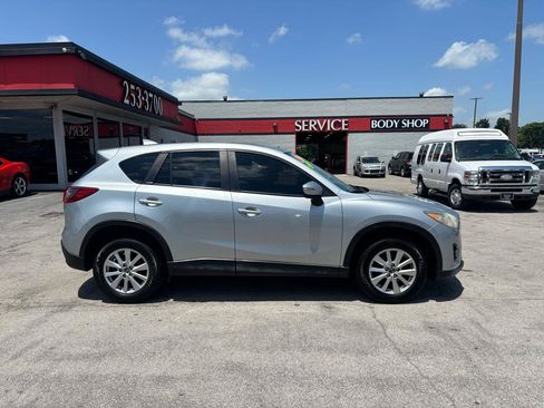 Used 2016 MAZDA CX-5 Touring w/ Bose/Moonroof Package FWD image 2