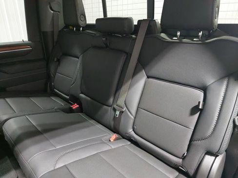 Used 2025 GMC Sierra 2500 Denali w/ Denali Reserve Package image 13